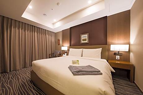 Limited Offer - Deluxe Double - No Parking