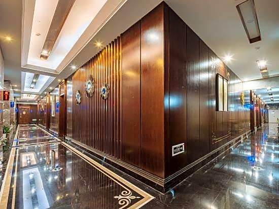 Yisu Hotel (Ninghai International Convention and Exhibition Center)