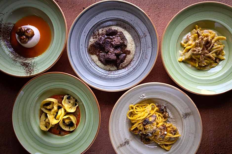 Hotel Casolare Le Terre Rosse