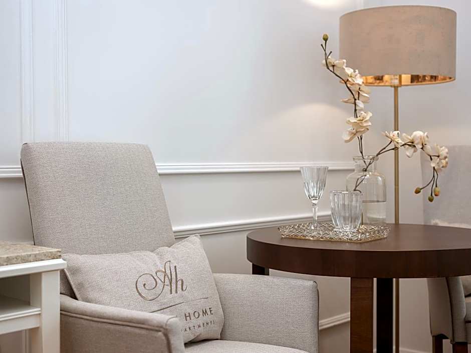 AVANTI Home