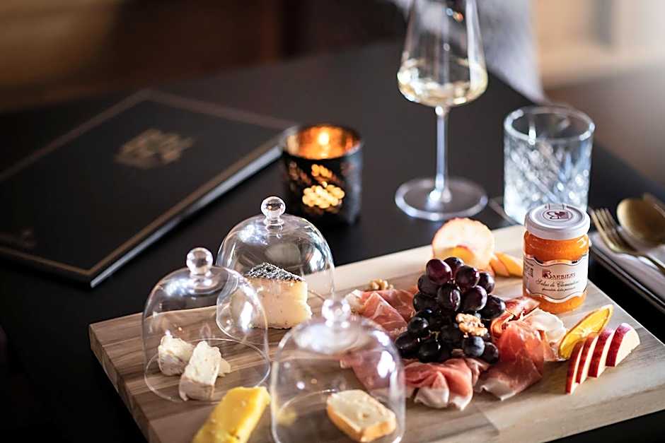 Hotel Acadia - Adults Mountain Home