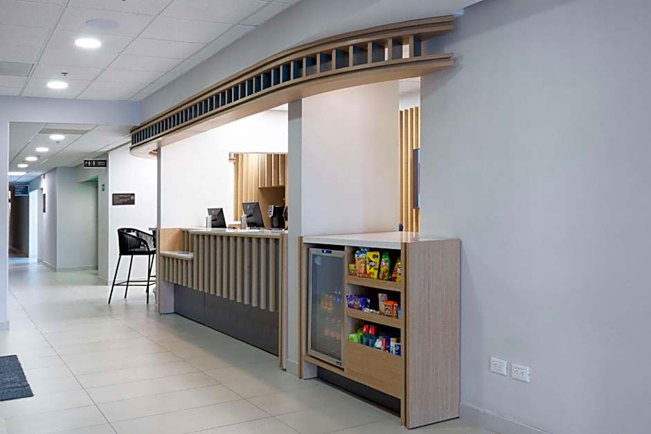 Hampton Inn By Hilton Saltillo Airport Area