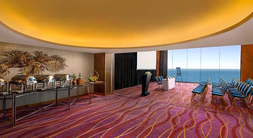 Radisson Hotel Colombo