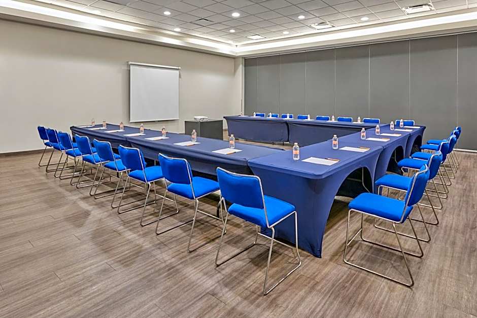 City Express by Marriott Playa Del Carmen