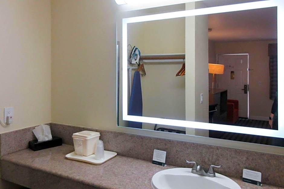 Quality Inn Salinas City Center Area