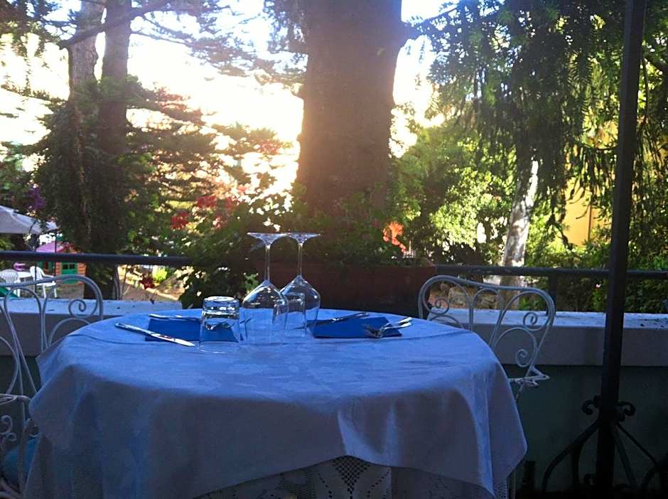 Hotel Pensione Moderna