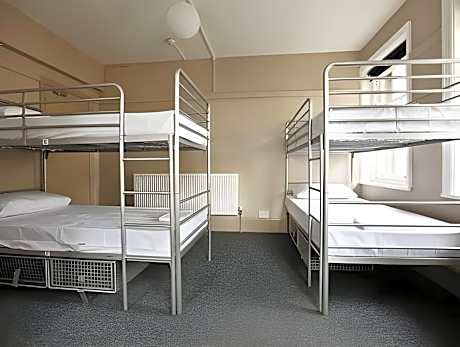 1 Bed in 6-Bed Dormitory