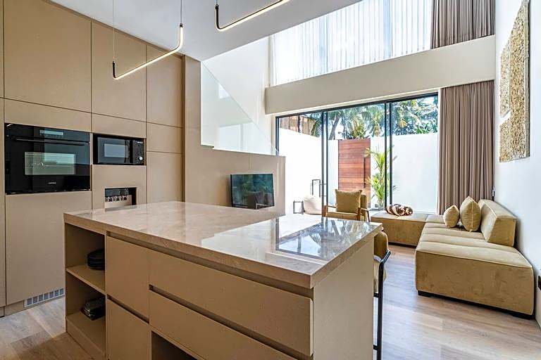 Oasis 9 by Hombali