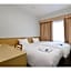 Pearl Hotel Ota