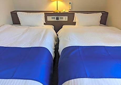 Economy Twin Room - Non-Smoking