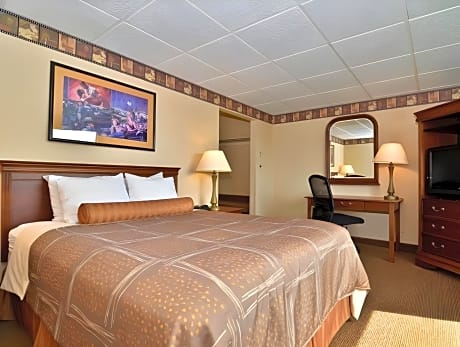 Queen Room