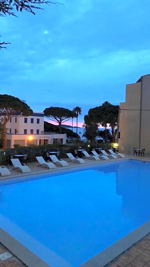 Hotel Madame Mere