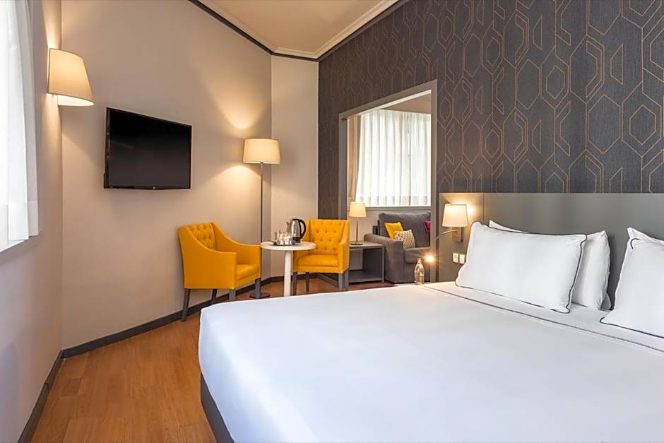 Hotel Madrid Plaza España Affiliated by Meliá