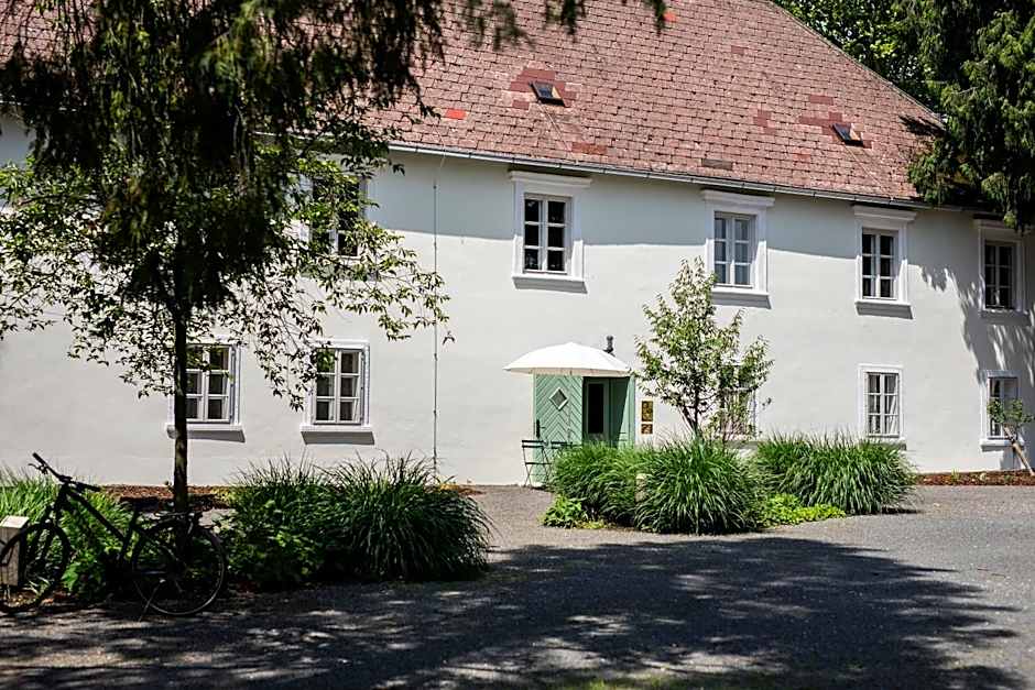 Boutique Hotel Zum Oberjäger, Schloss Lackenbach