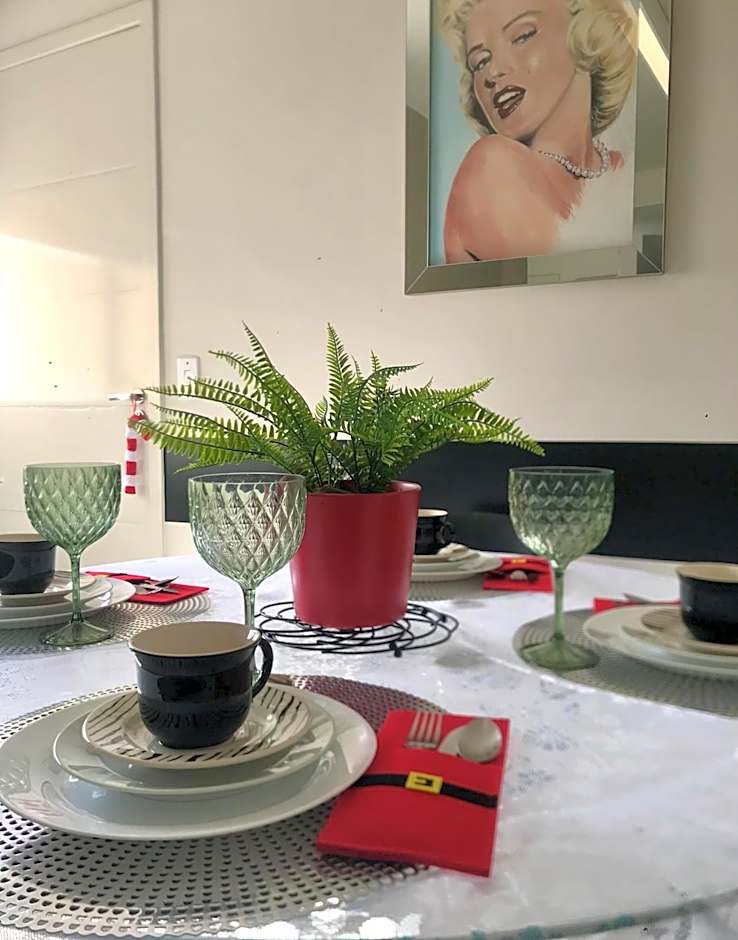 Sinta-se em Casa! Ap Novo, Aconchegante e Funcional- Ótima localização