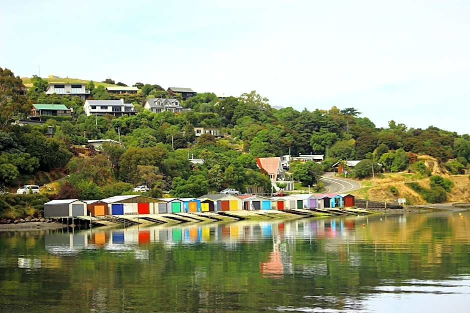 Duvauchelle Seaside Motel