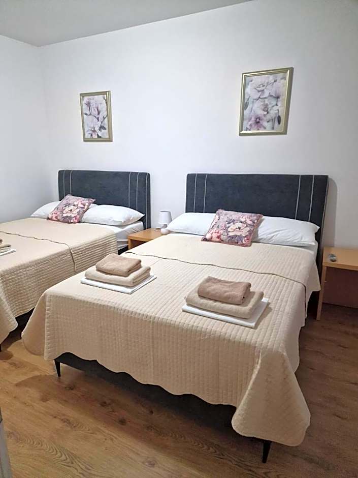 Hotel Riviera, Starigrad Paklenica