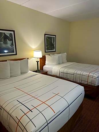 Deluxe Double Room with Two Double Beds