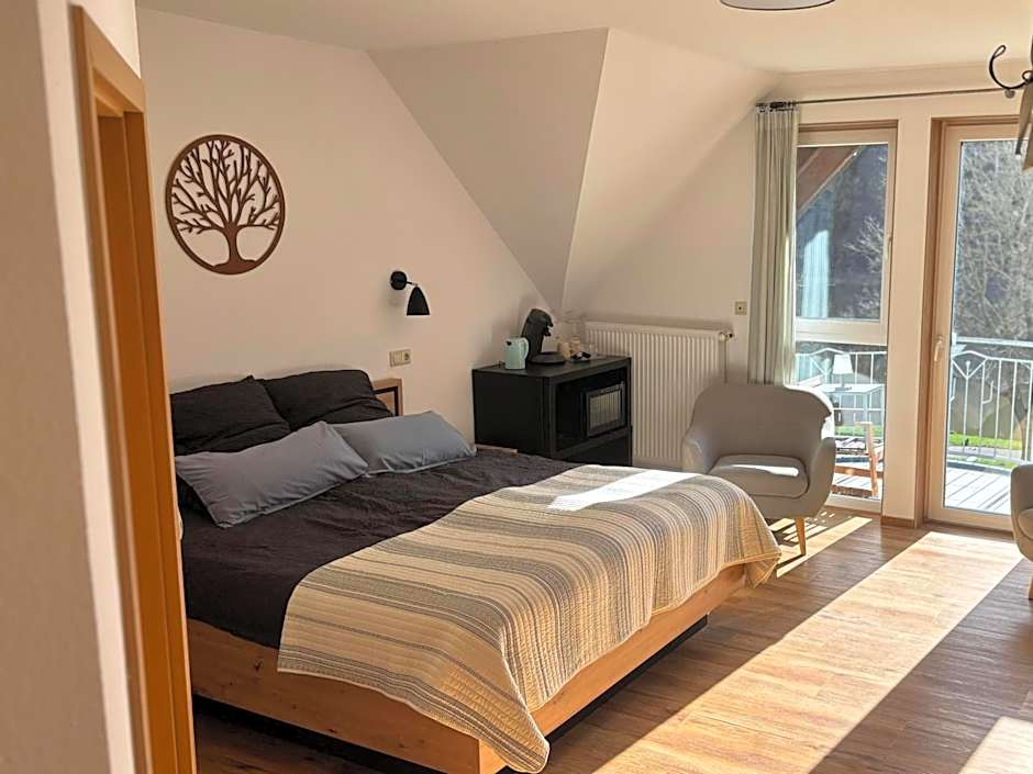 Haus Moselliebe B&B