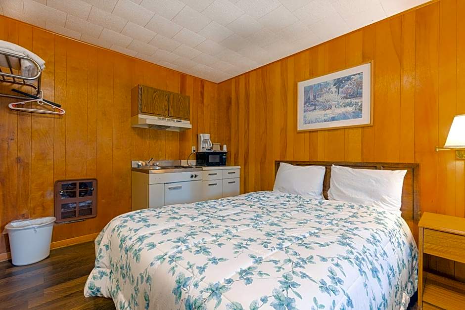 Parkside Motel by OYO Meadville Conneaut Lake