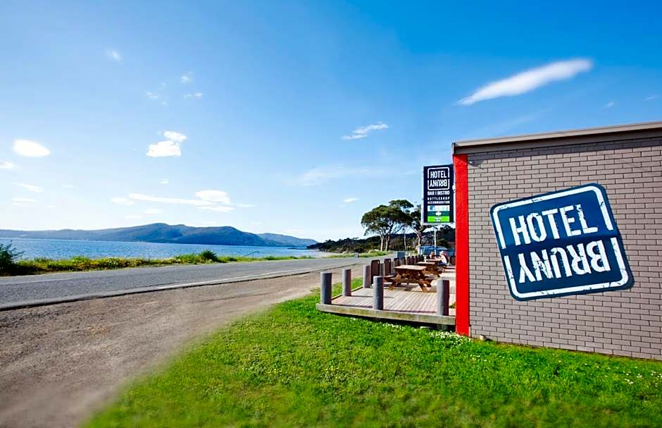 Bruny Island Escapes and Hotel Bruny