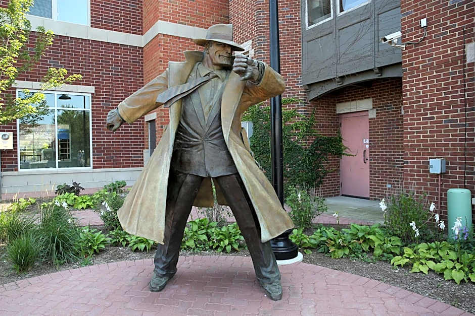 Hotel Indigo Naperville Riverwalk By IHG