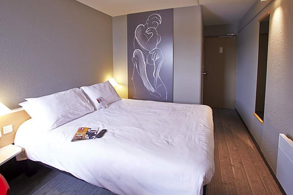 Ibis Auray