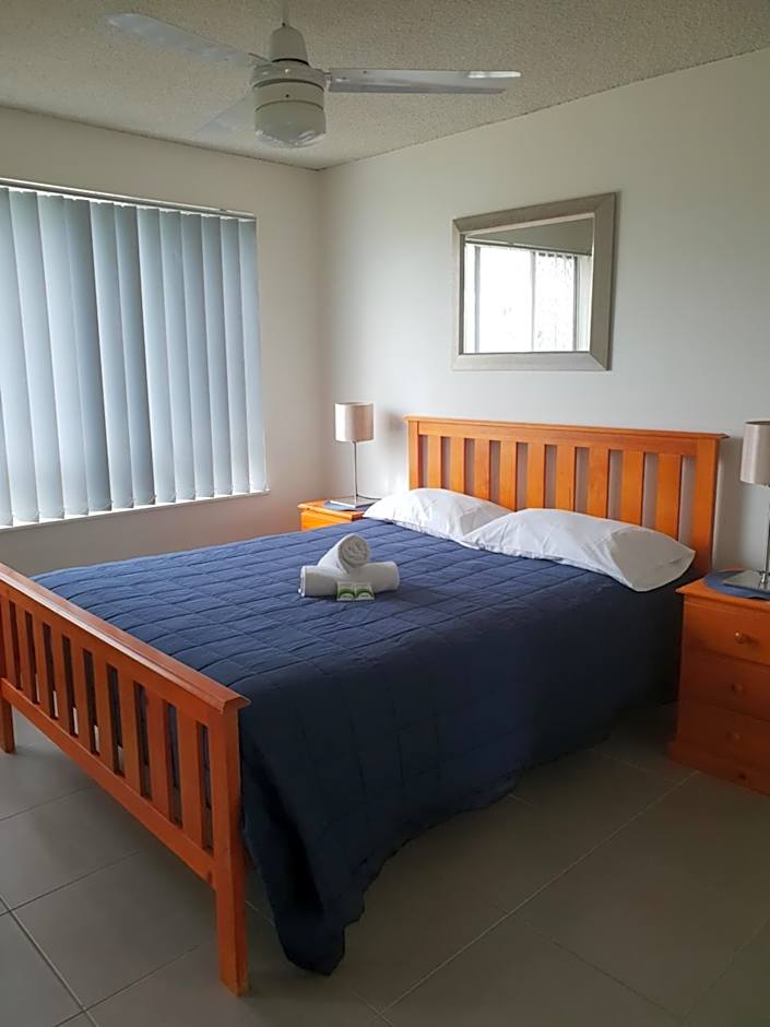 Bayviews and Harbourview Holiday Apartments