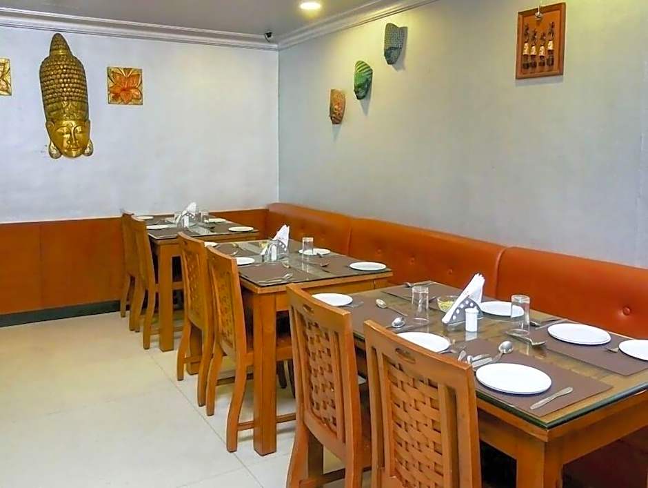 Meenakshi Sunshine Hotel