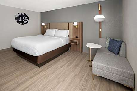 Executive King Room - Hearing Accessible - Non-Smoking