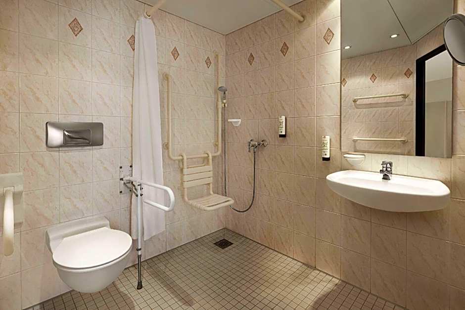 Amedia Dresden Elbpromenade, Trademark Collection by Wyndham
