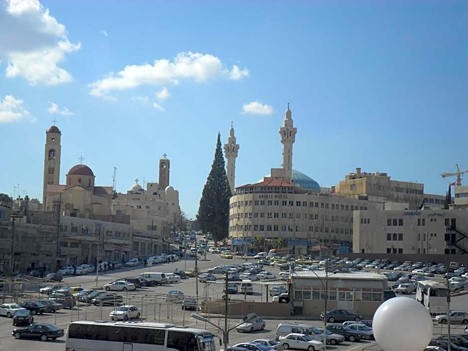 Sun Rise Hotel & Hostel & Tours