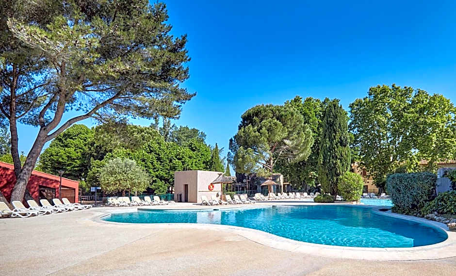 Résidence Odalys Le Village Camarguais Les Gardians