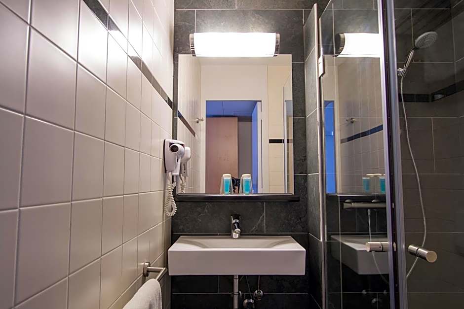 Bastion Hotel Den Haag / Rijswijk