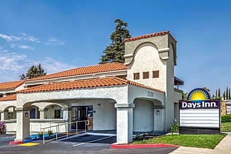 Days Inn by Wyndham Banning Casino/Outlet Mall