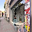 Swed Cab Embassy HoStel