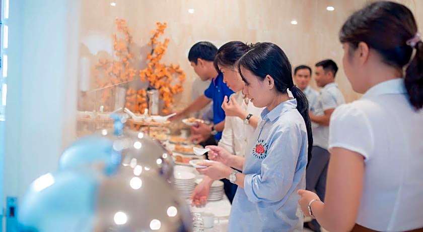 Riverside Hotel Quang Binh