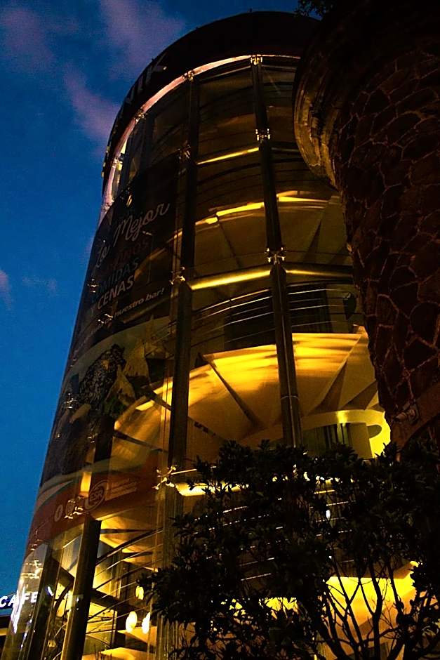 Ikonik Hotel Puebla