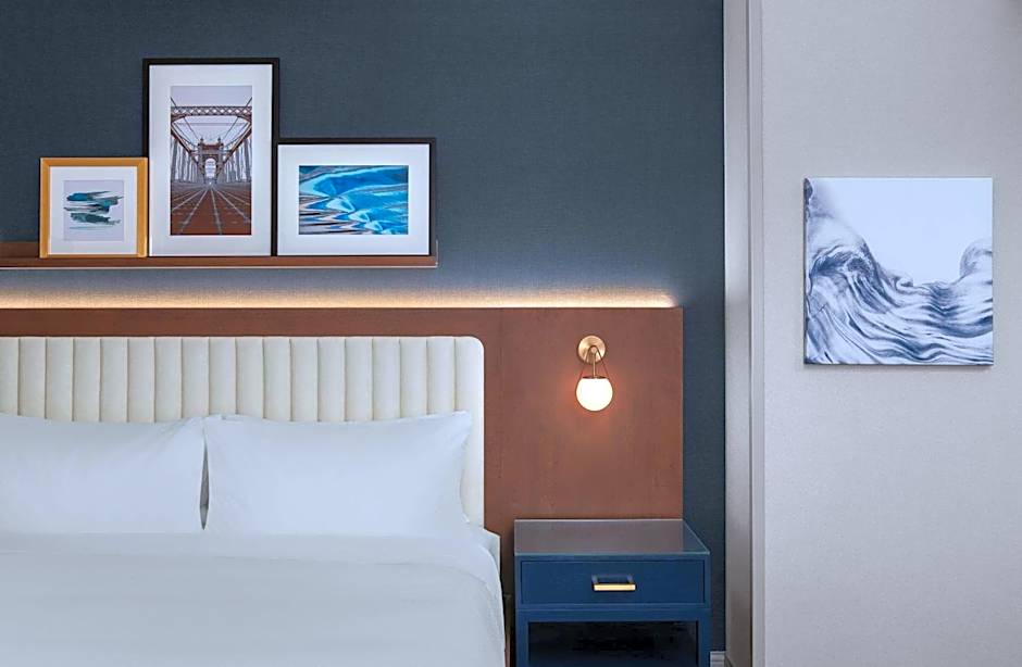 The Well House Hamilton, Tapestry Collection by Hilton