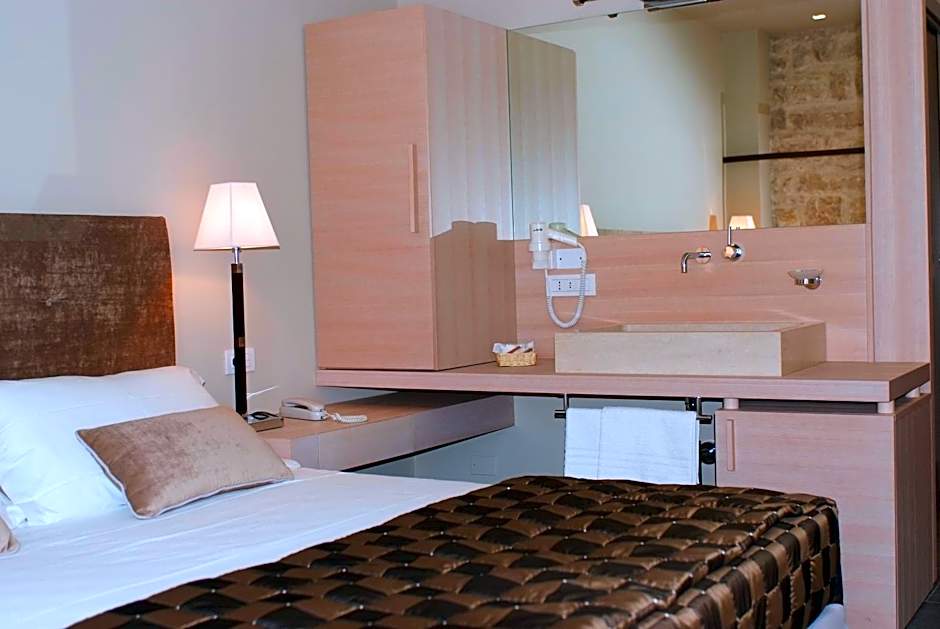 El Homs Palace Hotel