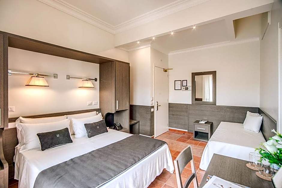 Hotel Mirti