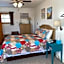 Little Bluff Inn