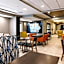 Holiday Inn Express and Suites Urbandale Des Moines By IHG