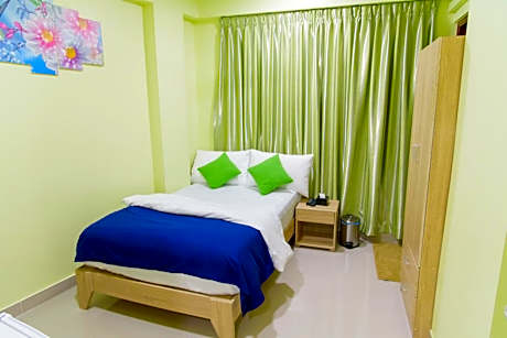 Single Superior Room