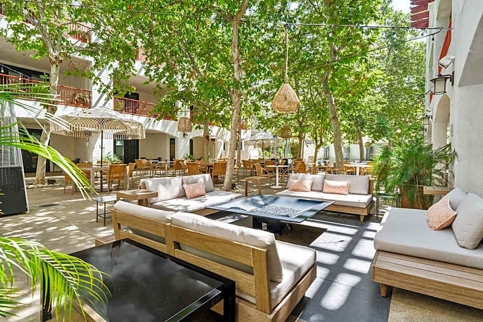 Hotel Casa 425 + Lounge, A Four Sisters Inn