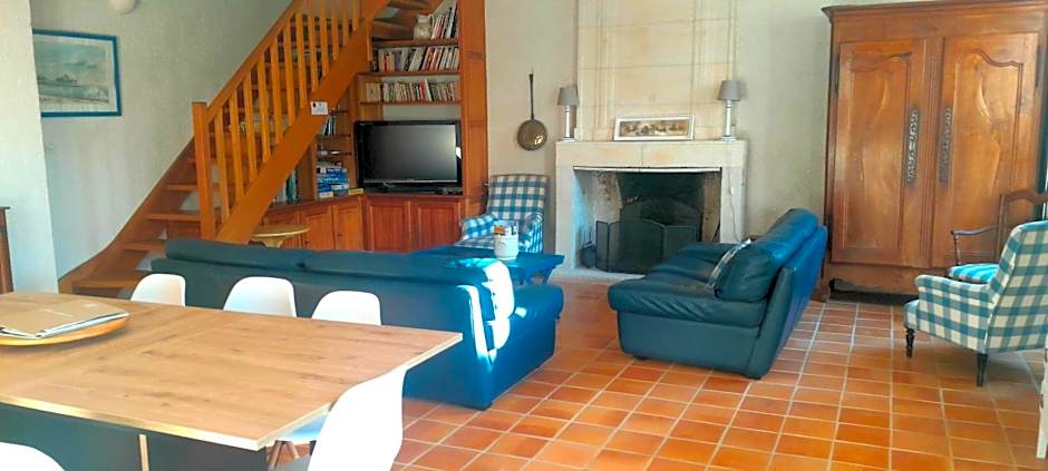 Logis de Chenac - Chambres et table d'hôtes
