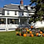 Omni Bretton Arms Inn at Mount Washington Resort