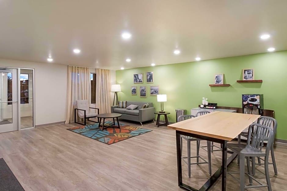 WoodSpring Suites Mesa Chandler