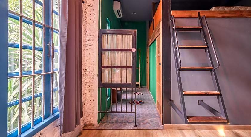 Time Sabai 134 Hostel