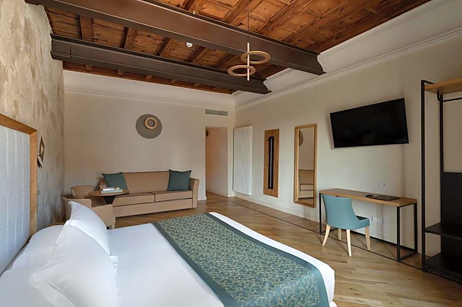 Cà Uberti Palace Hotel